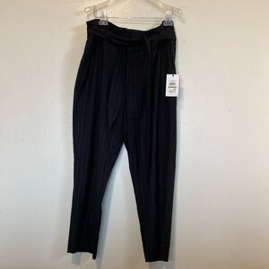 DKNY Art Basel paperbag high waisted ,pockets ,black gray pinstriped pants